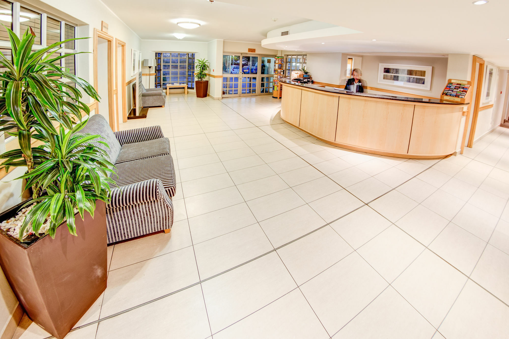 Road Lodge Cape Town International Airport Buitenkant foto